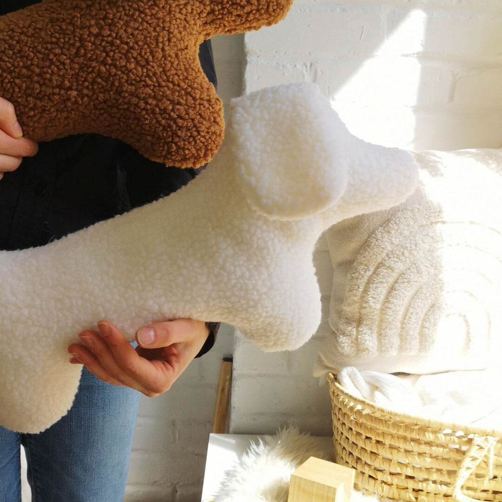 ​Dog Plush Throw Pillow - Peluche Chien Teckel