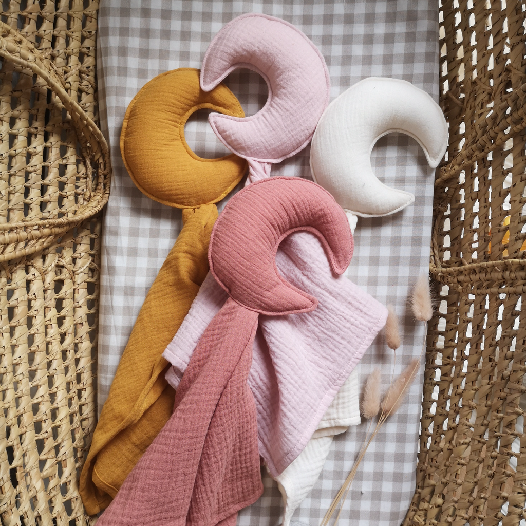 doudou lune-cadeau bébé fille premier anniversaire