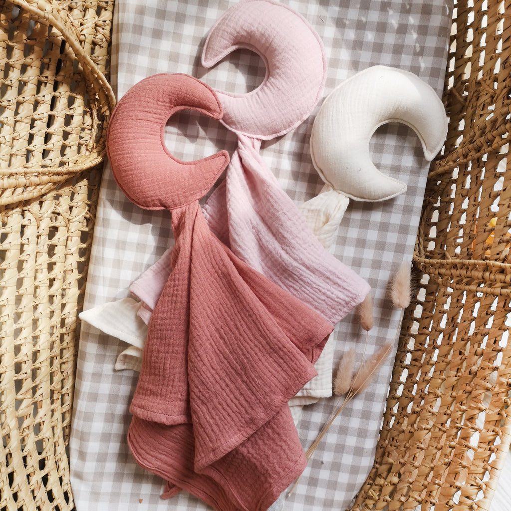 doudou lune-cadeau bébé fille premier anniversaire en France