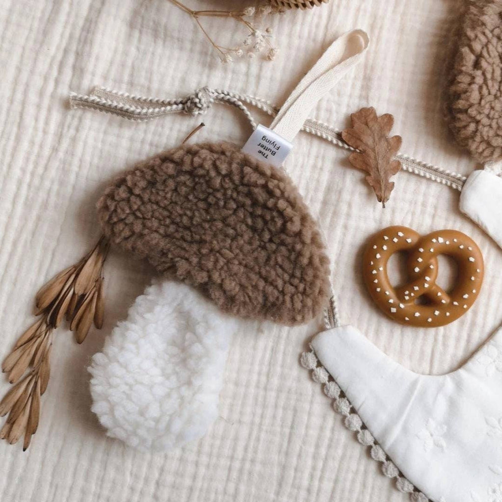Attache-Tetine Champignon-Mushroom Pacifier Holder- The Butter Flying-1