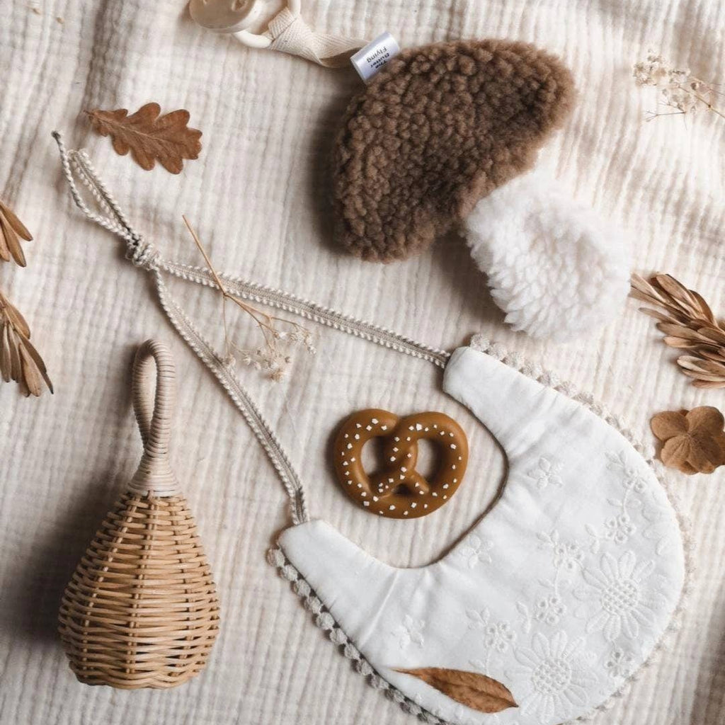 Attache-Tetine Champignon-Mushroom Pacifier Holder- The Butter Flying