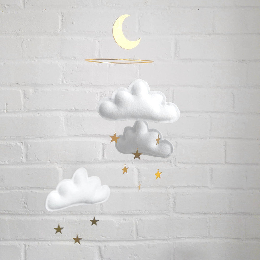 Mobile bébé nuages et étoiles- Blanc / doré - The Butter Flying